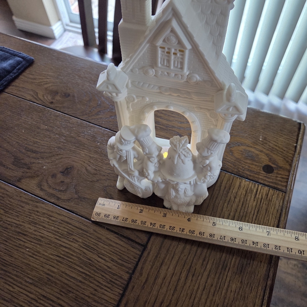 PartyLite Bakery Carolers Tea Light Holder Beautiful White Bisque - Picture 11 of 11